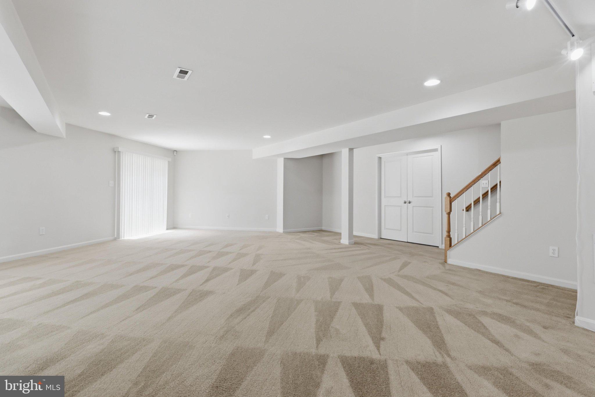 CLARKSBURG - Residential