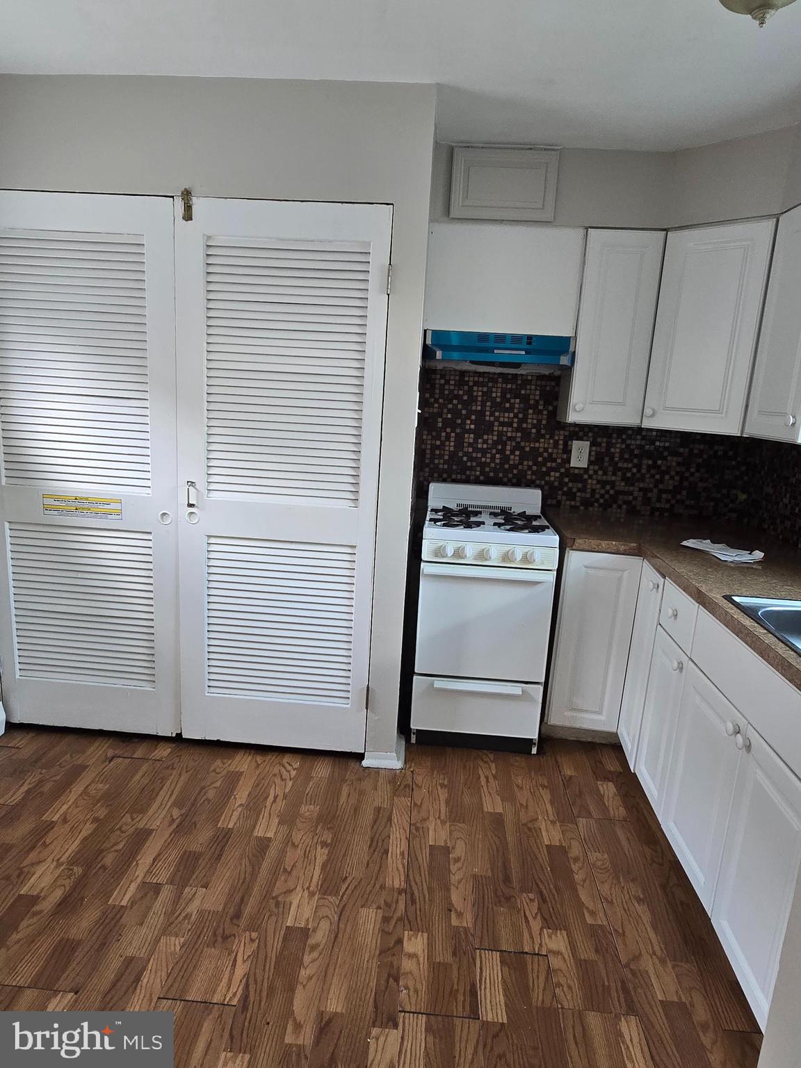 PHILADELPHIA (NORTHEAST) - Residential