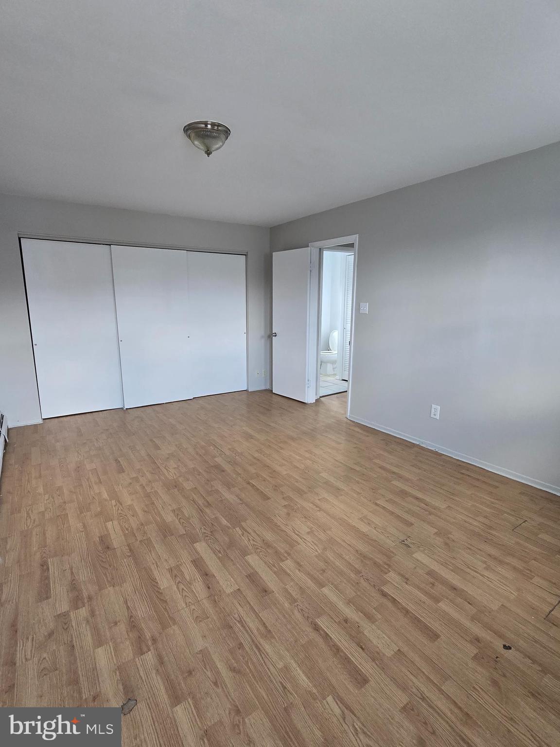 PHILADELPHIA (NORTHEAST) - Residential