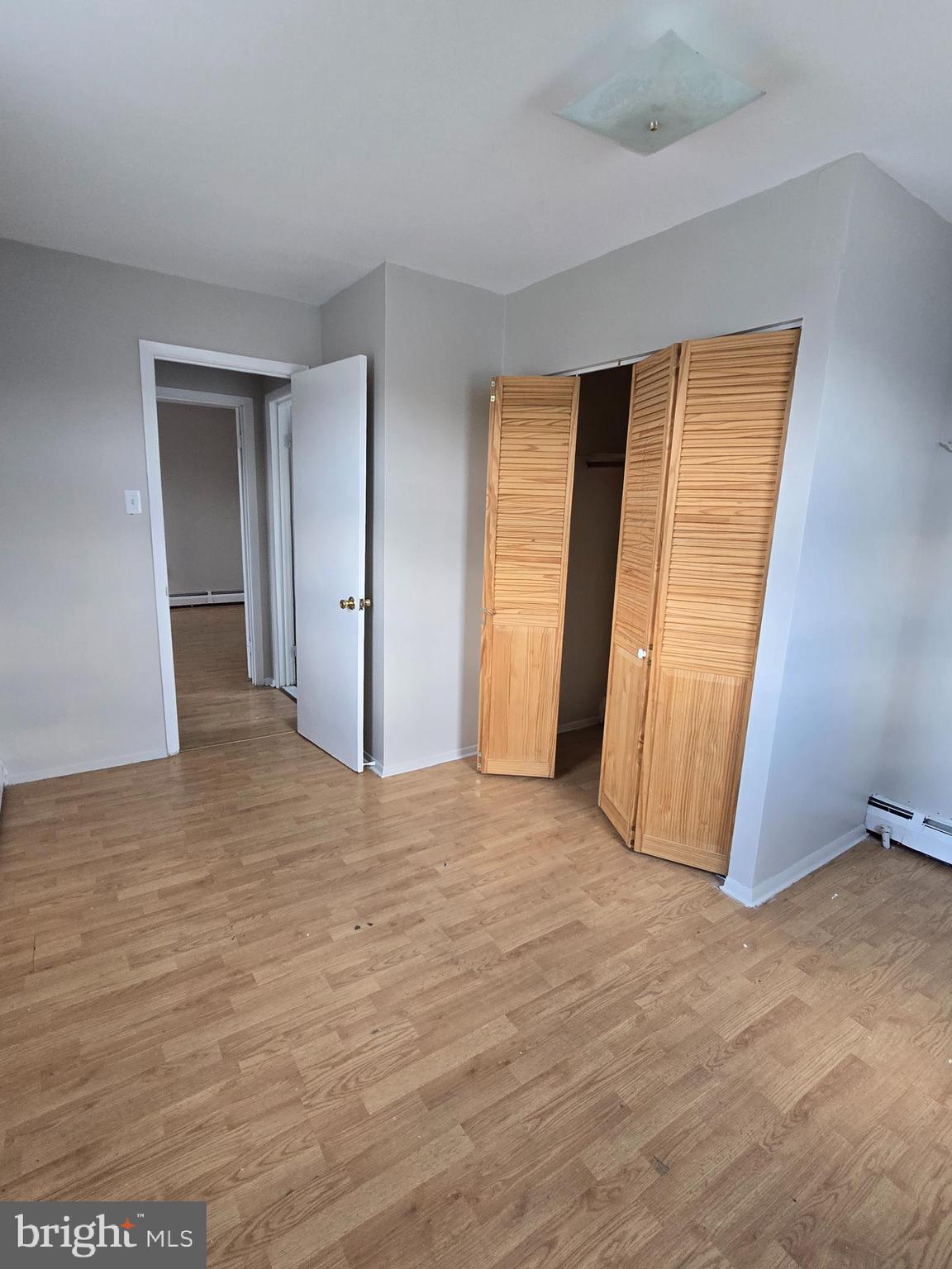 PHILADELPHIA (NORTHEAST) - Residential