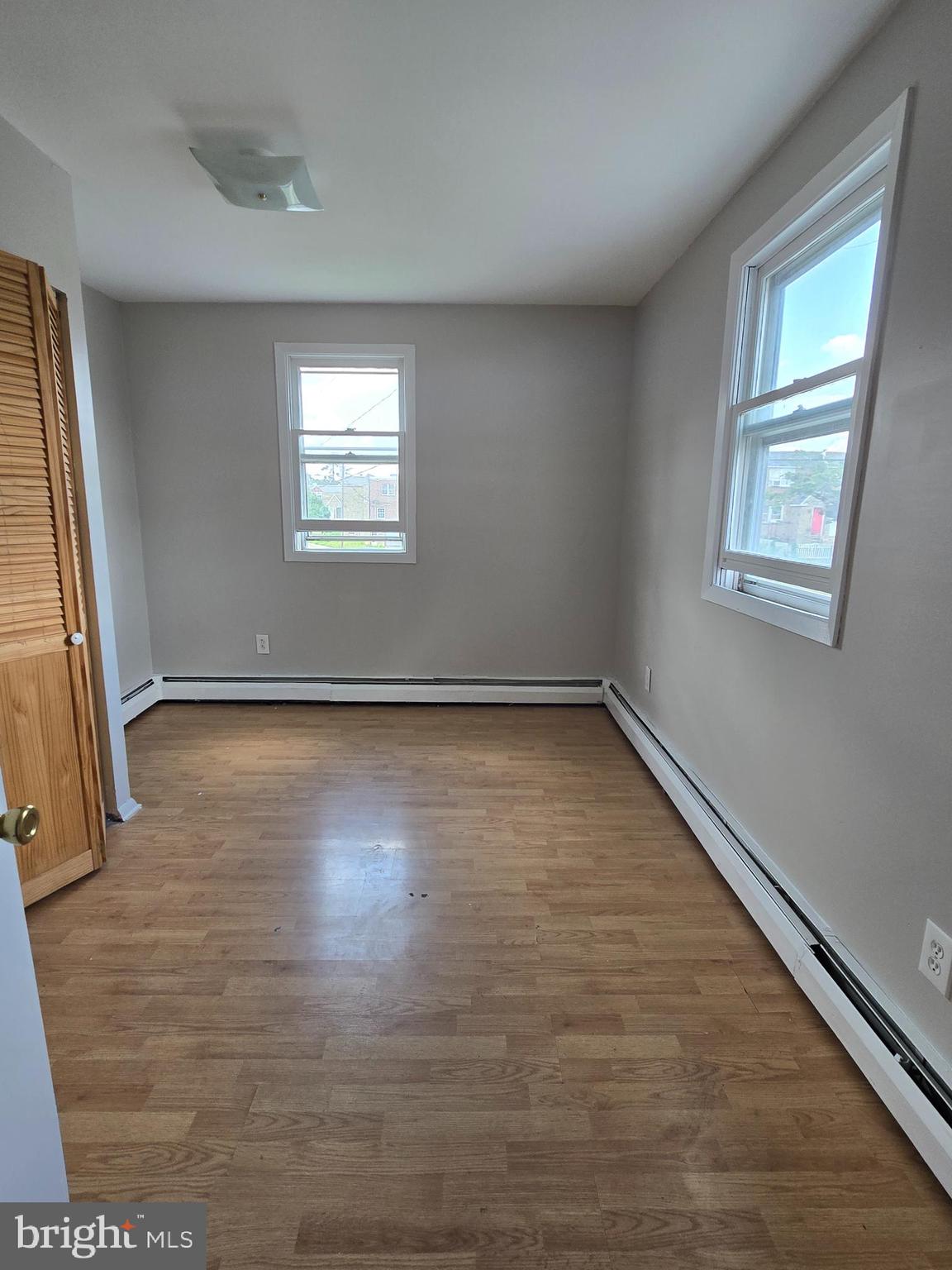 PHILADELPHIA (NORTHEAST) - Residential