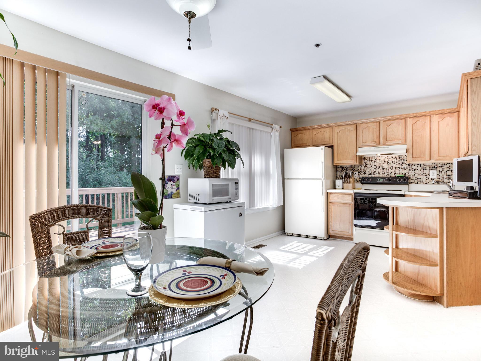 KINGS POINT - Residential
