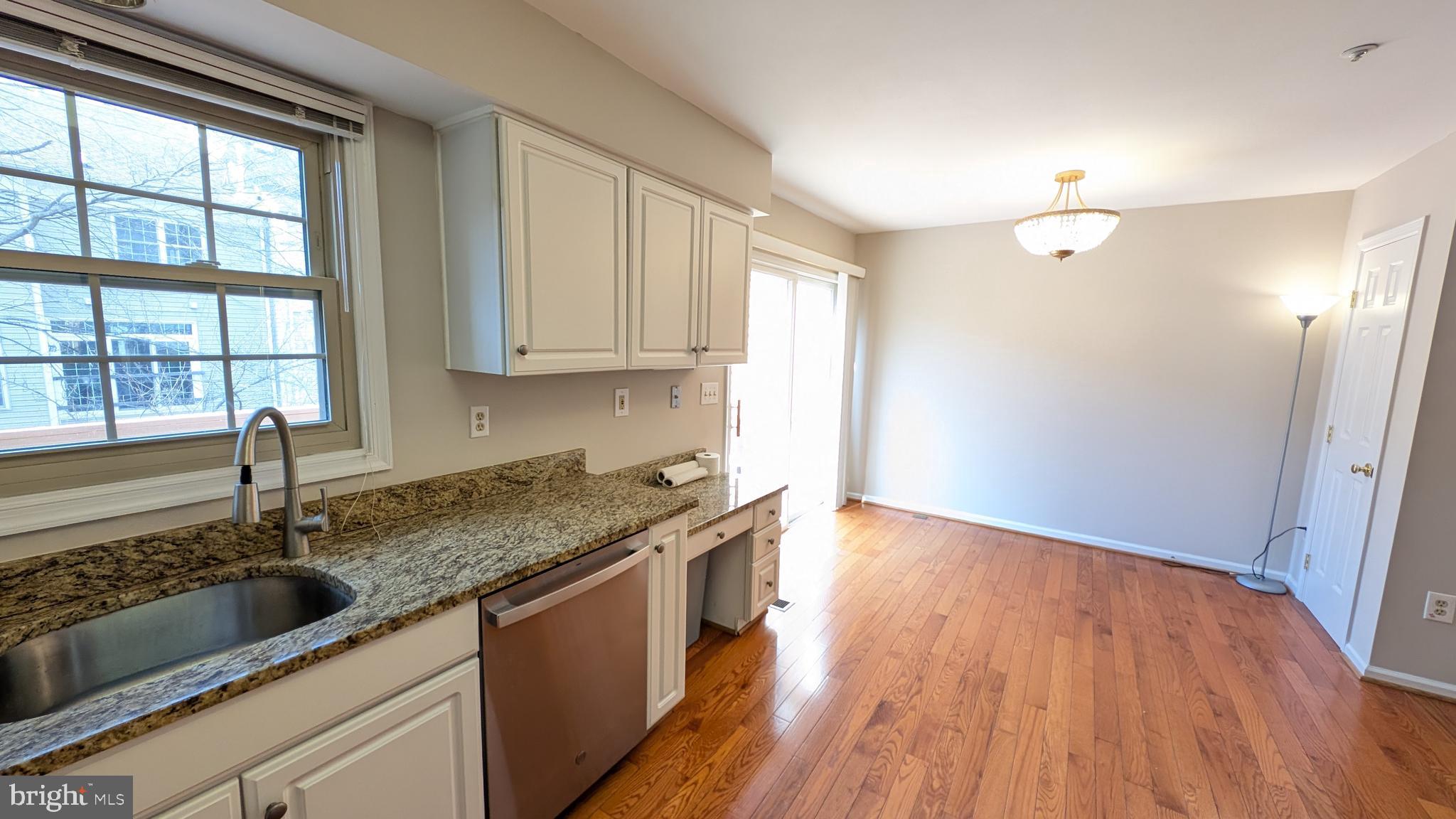 TRAVILAH CREST - Residential