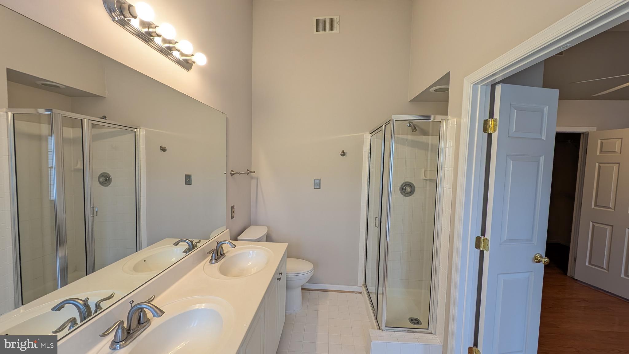 TRAVILAH CREST - Residential