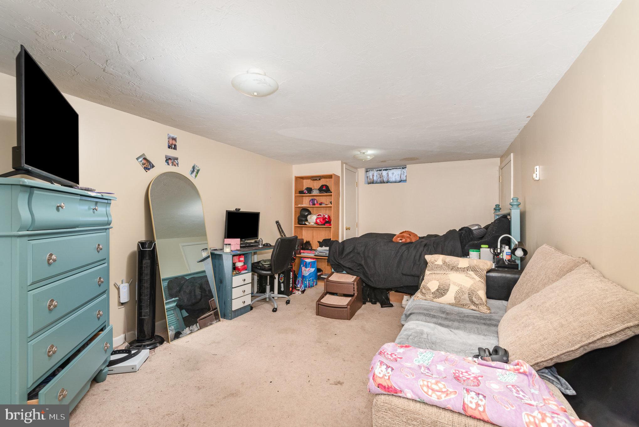 DILLSBURG BORO - Residential