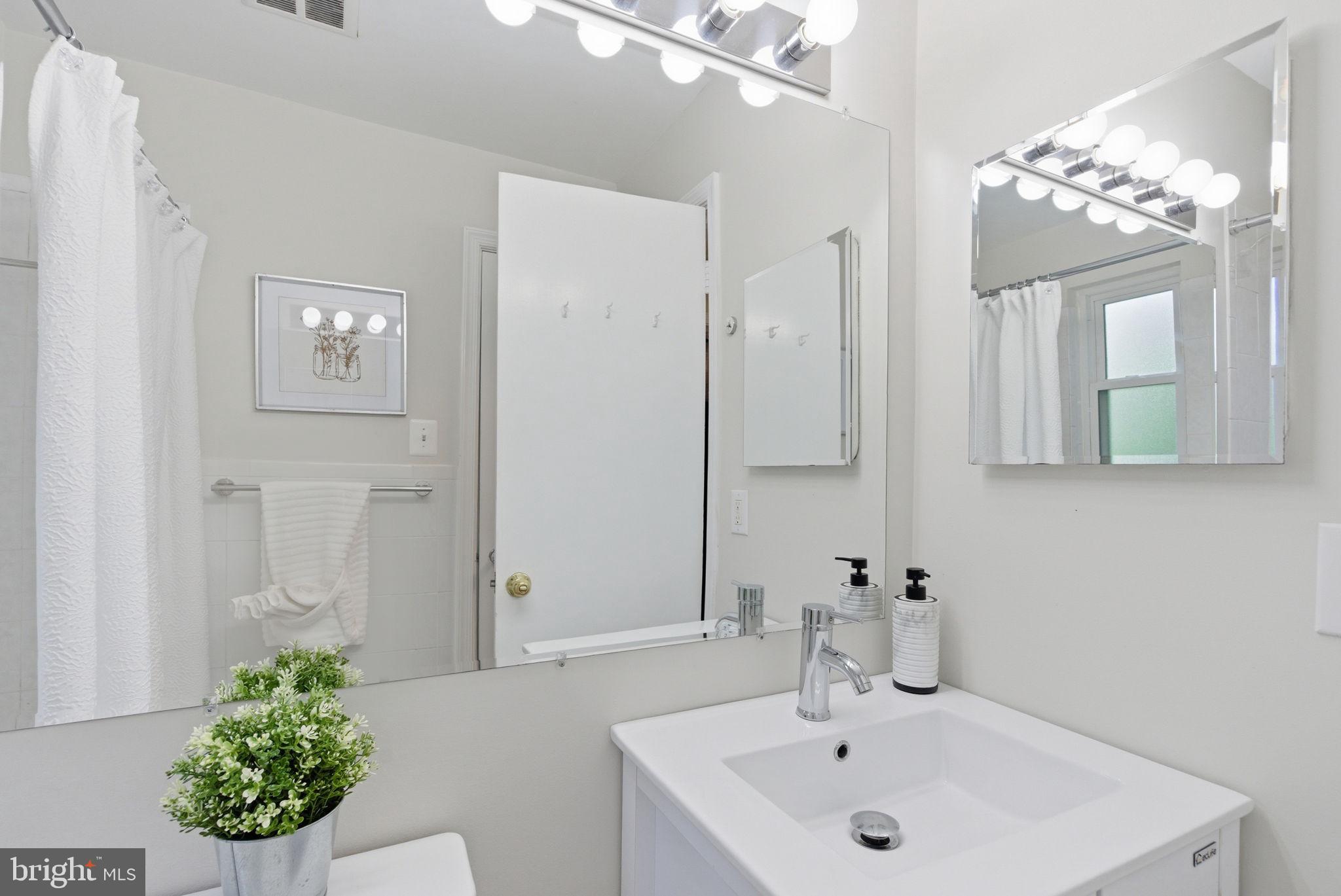 GLEN ECHO HEIGHTS - Residential