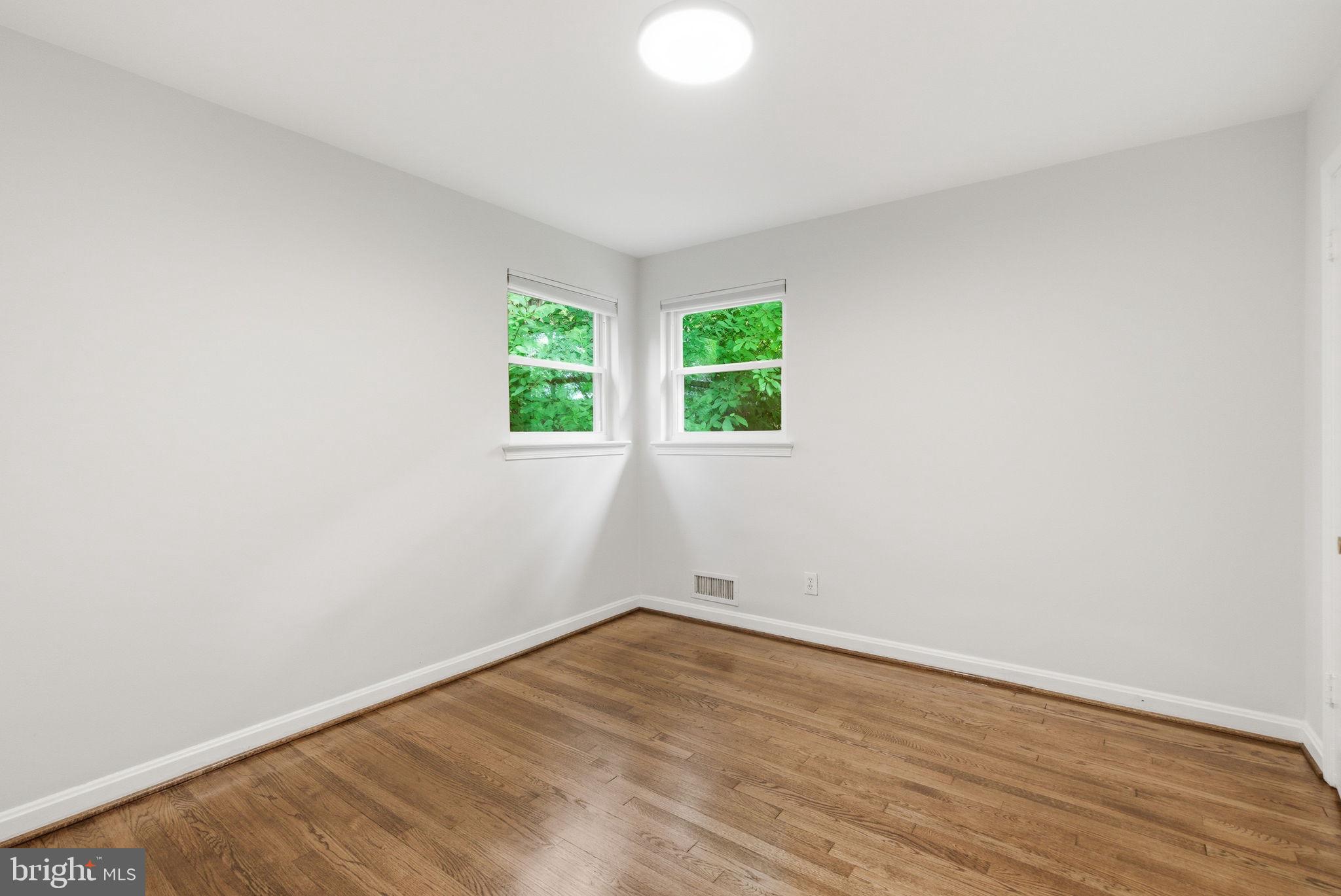 GLEN ECHO HEIGHTS - Residential