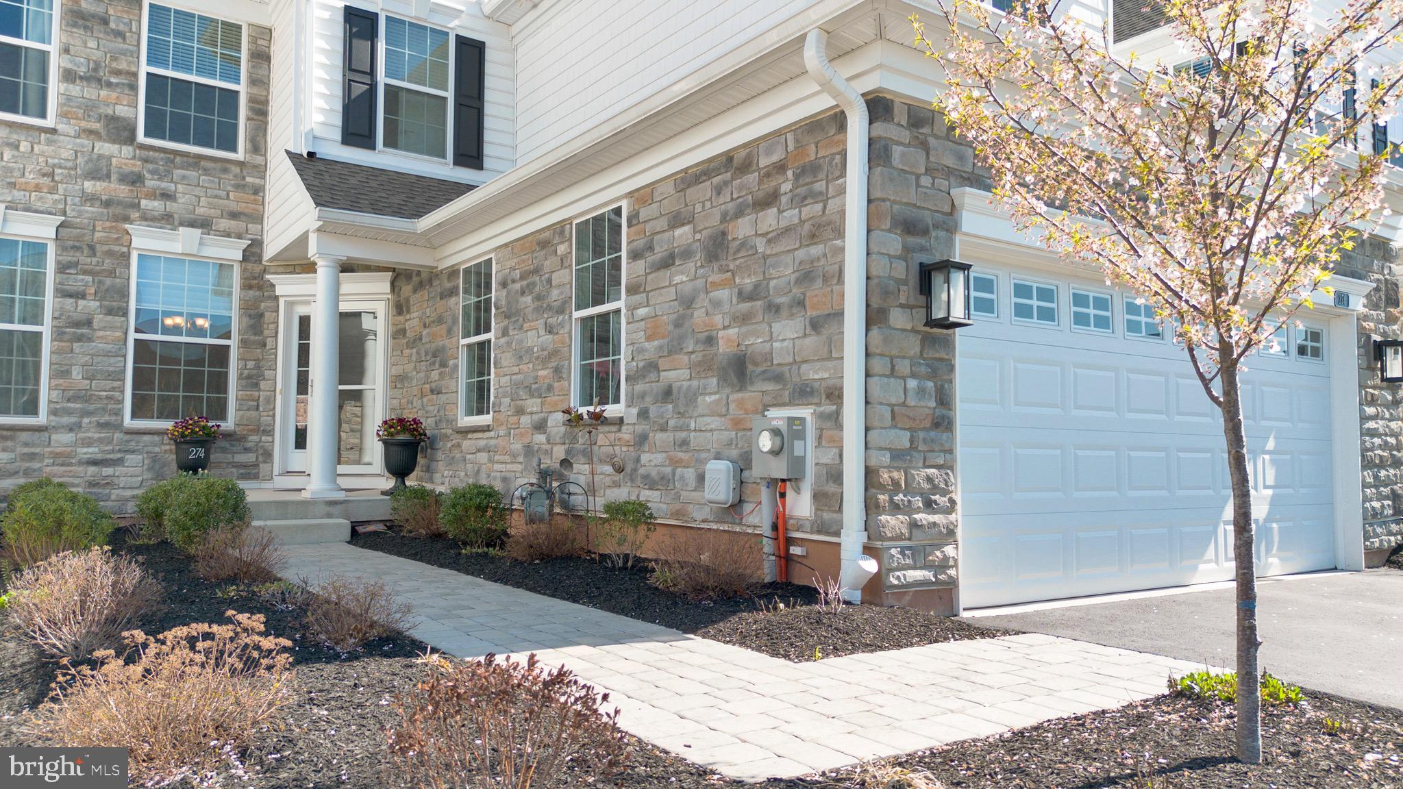 WHITE SPRINGS AT PROVIDENCE - Residential