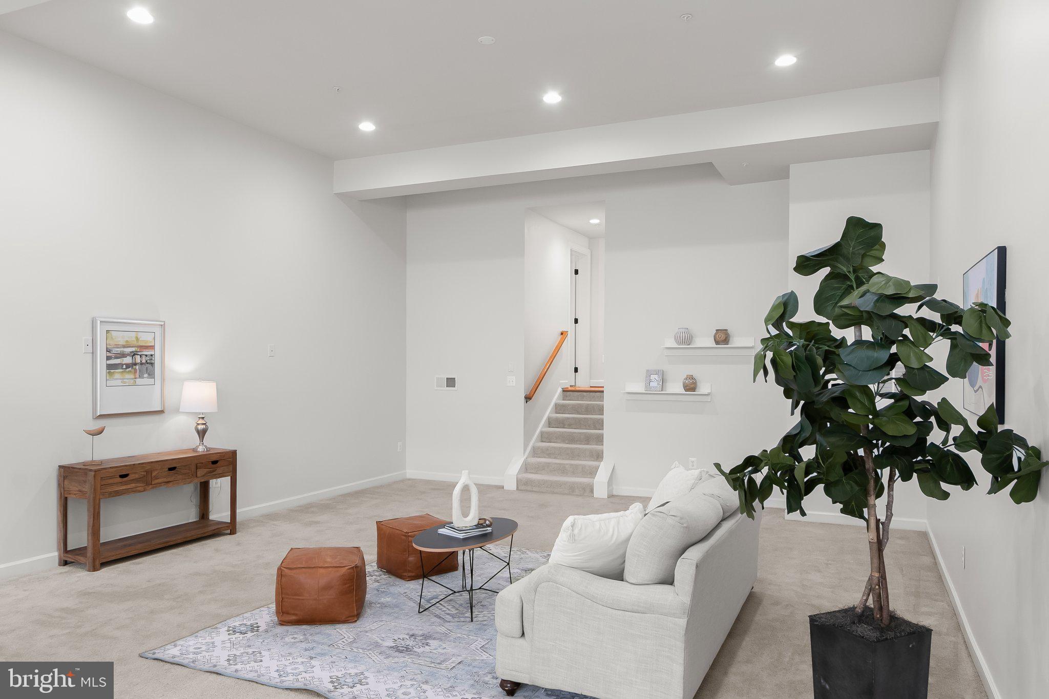 MAPLE LAWN - Residential