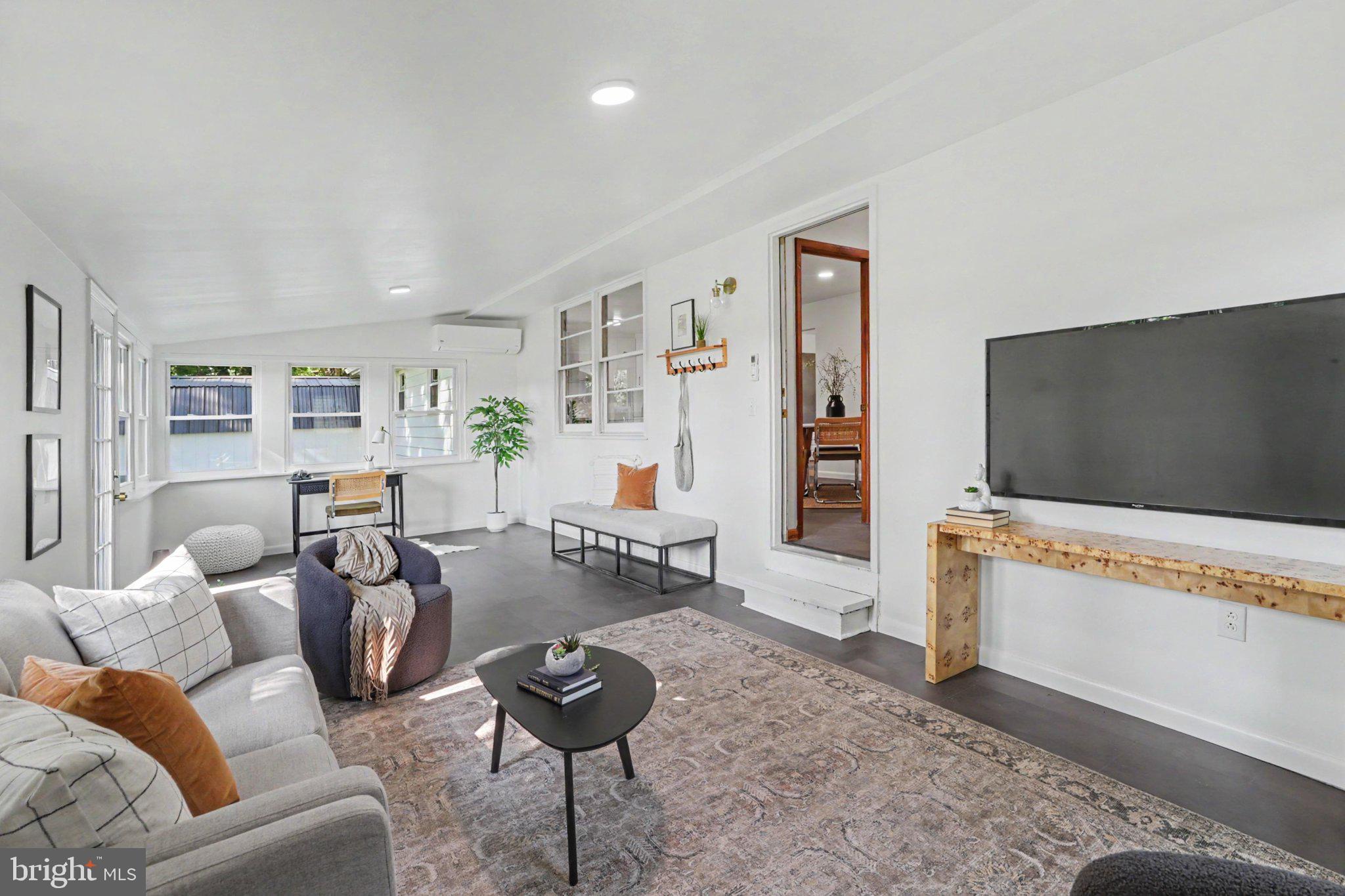 DERRY TOWNSHIP - Residential