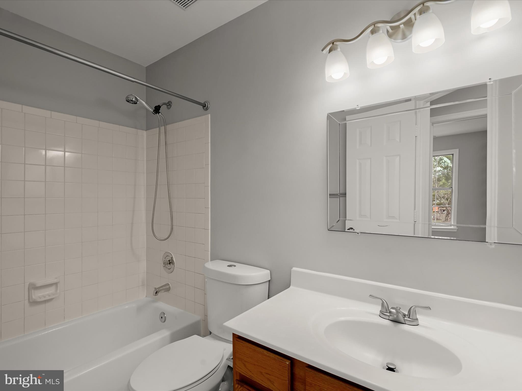 OLD TOWN STATION - Residential