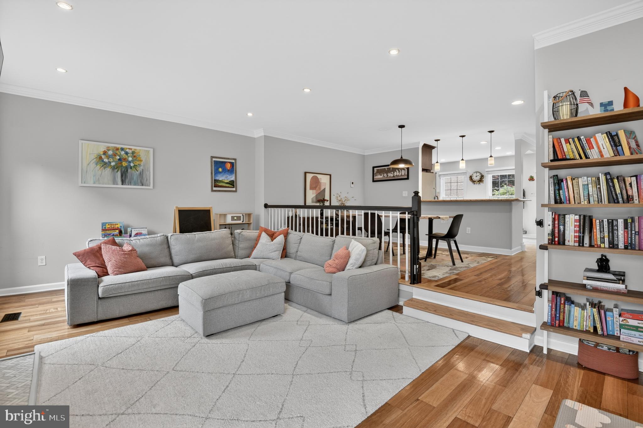 INVERNESS WOODS - Residential