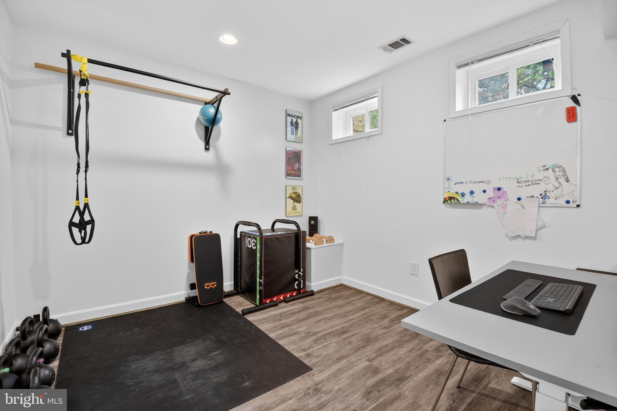 INVERNESS WOODS - Residential