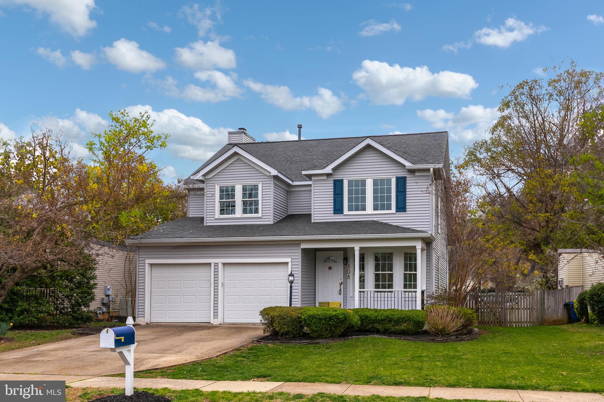 POTOMAC CROSSING - Residential