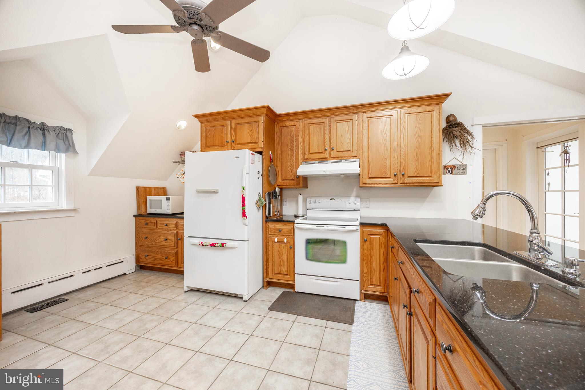 SMOKEHOUSE FARMS - Residential