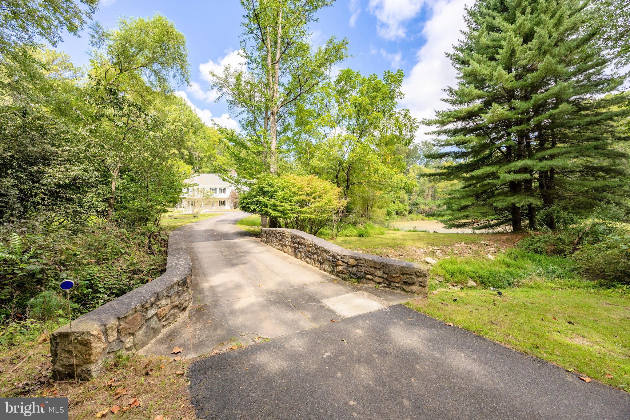 SMOKEHOUSE FARMS - Residential