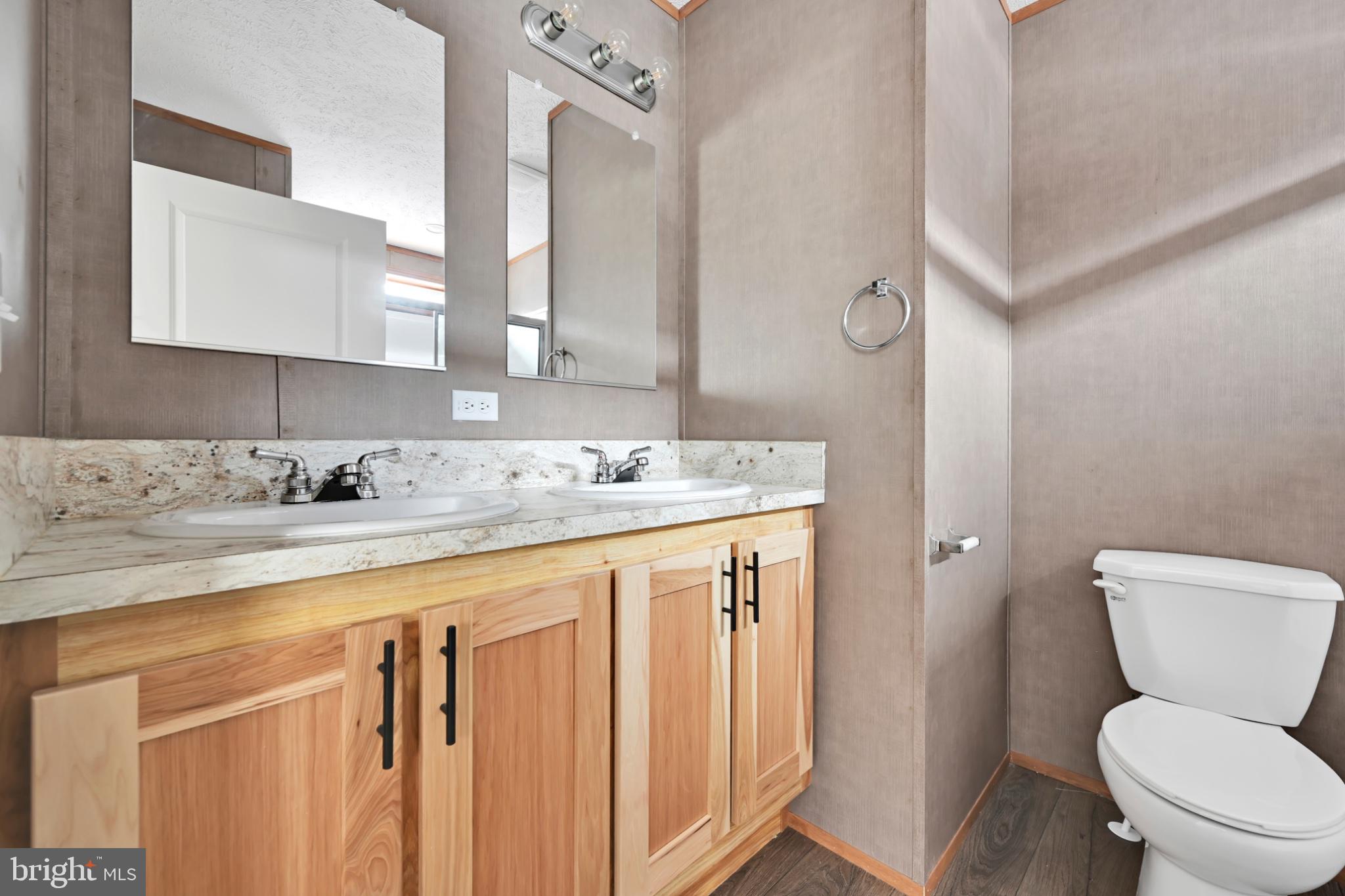 MAGNOLIA PLACE - Residential