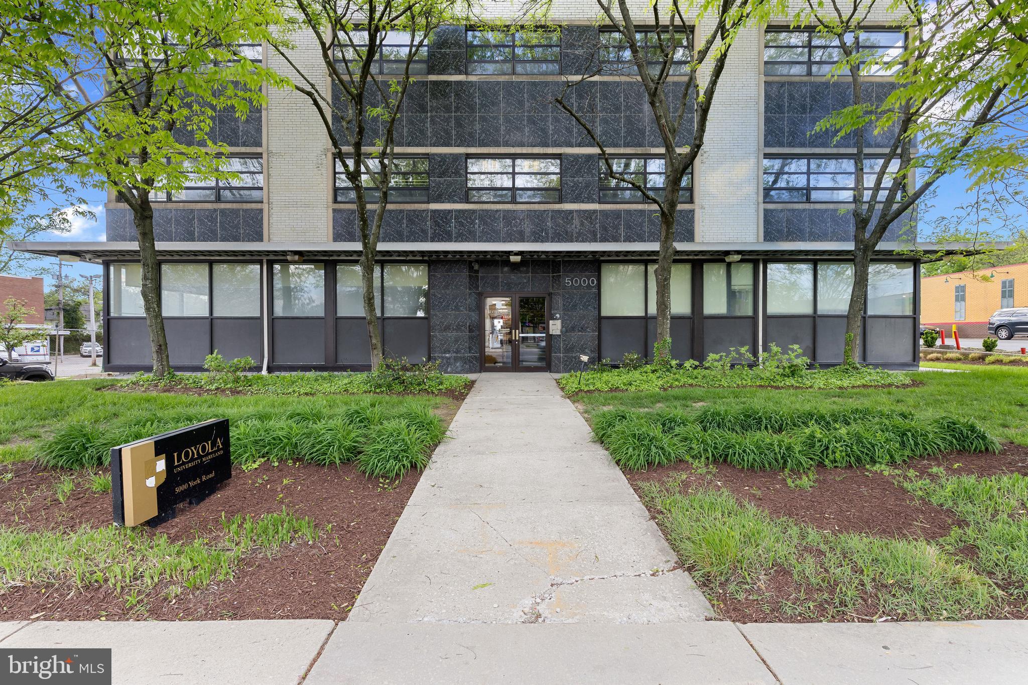 Centrally located 3 story office building - 12,600 square feet total - 4200 per floor. Each floor has 2 bathrooms and a kitchenette, multiple offices & cubicles. Zoning C-2 Community Commercial Zoning District. Currently set up as  professional offices, good condition, elevator, and ample parking lot (17 spaces).