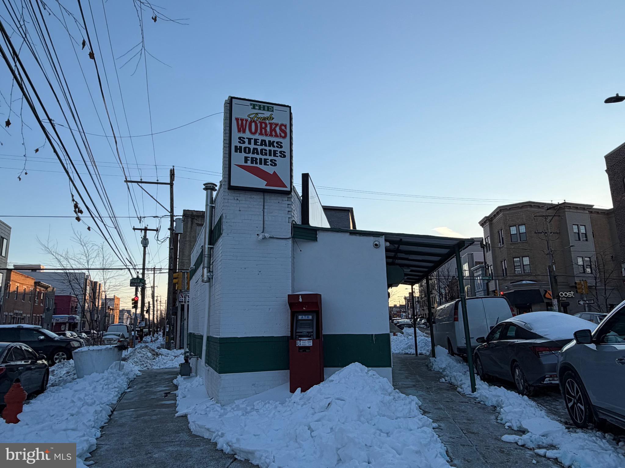 POINT BREEZE - Commercial Sale