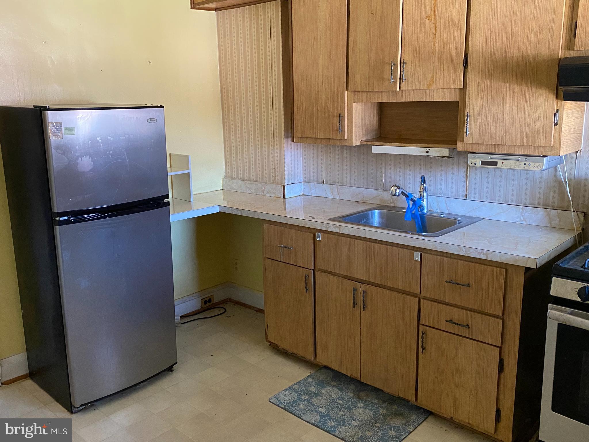EDMONDSON VILLAGE - Residential