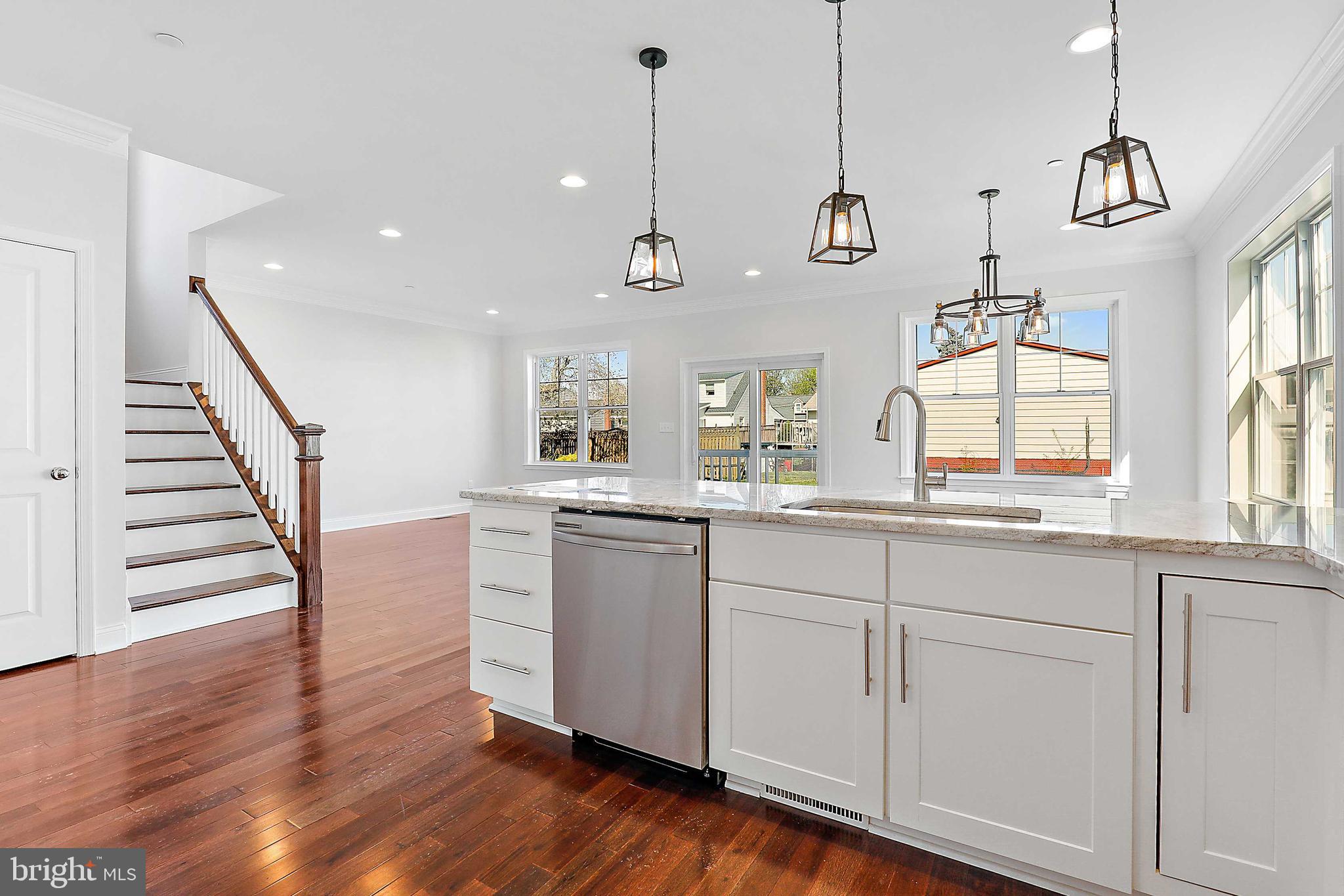 OAKDALE WOODS - Residential