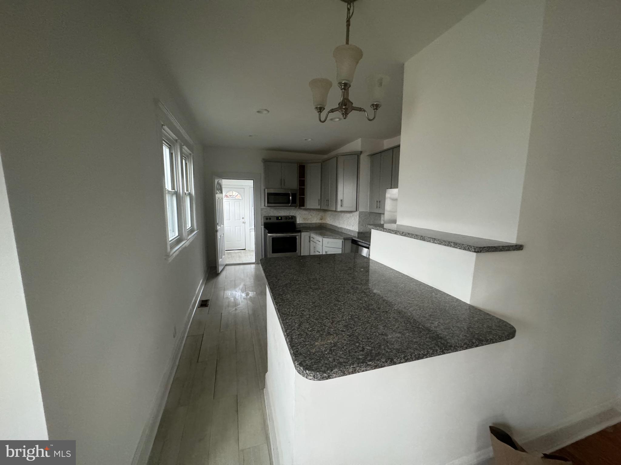 HAMILTON HEIGHTS - Residential