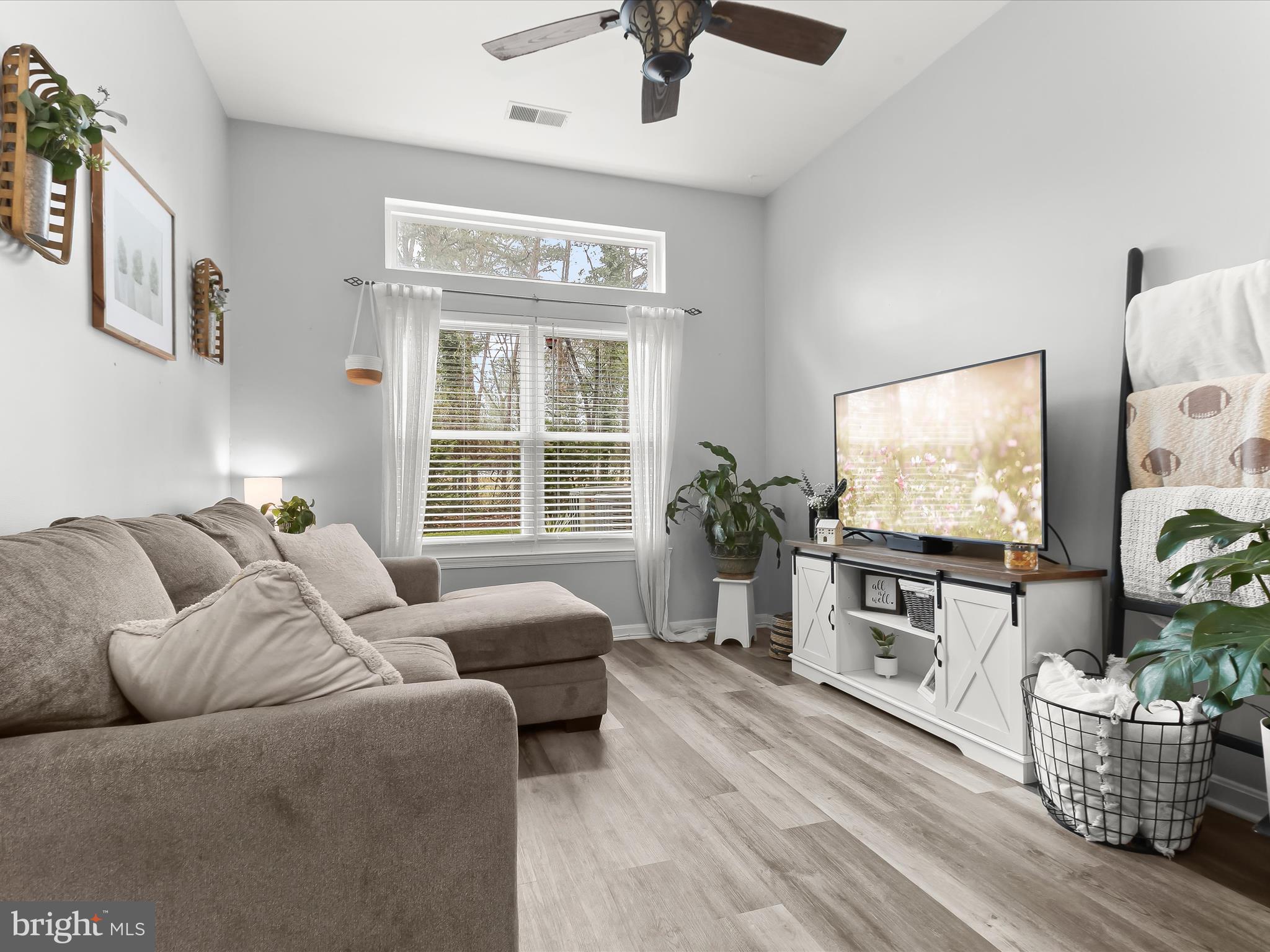 RIVERCHASE CONDOS - Residential