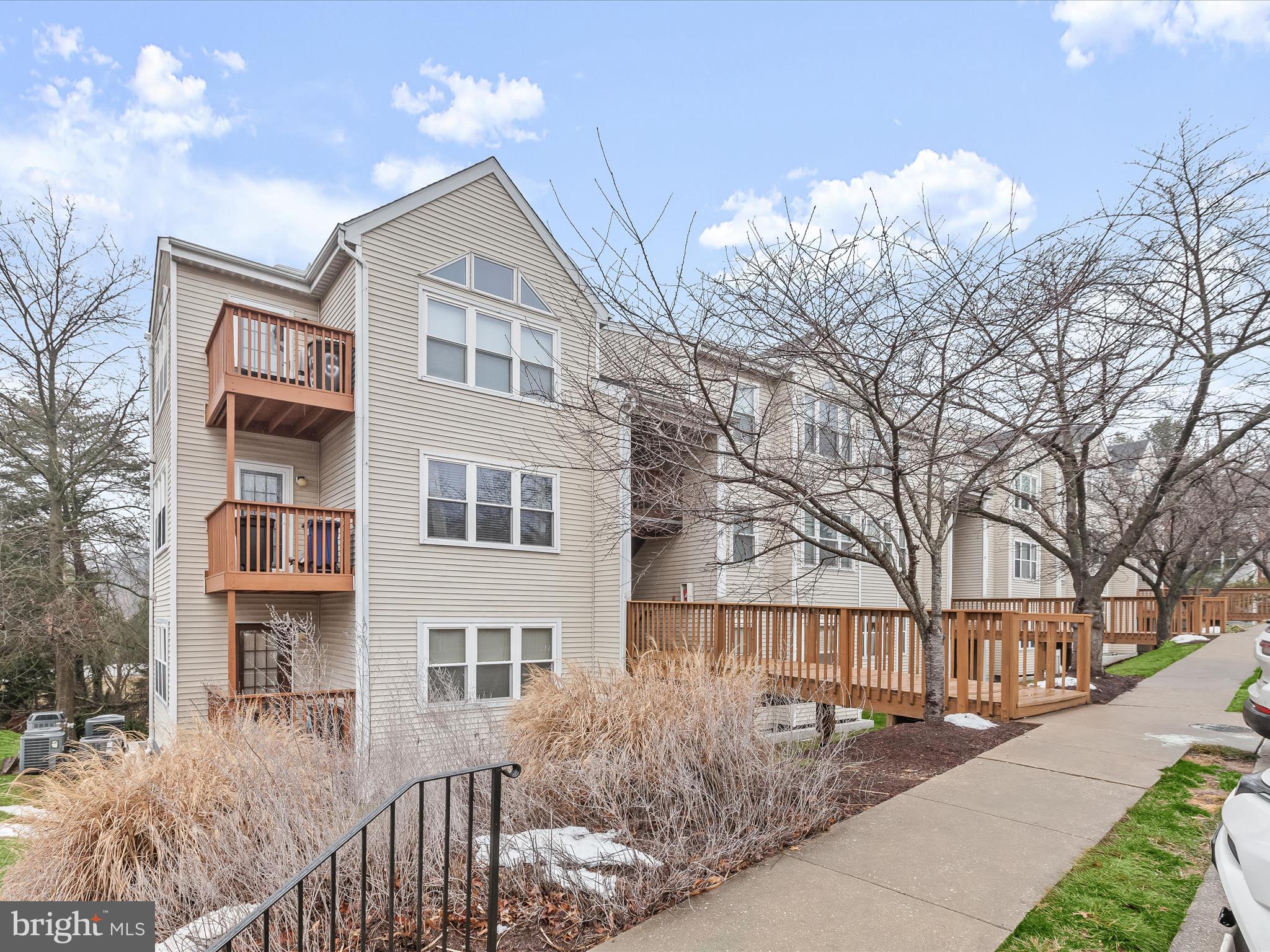 Offer deadline - Sunday, February 4th @ 8:00pm

Welcome to 18-B Deer Run Court! This stunning condo offers unique opportunity for easy living situated on the ground level of this 4 level condominium . This  2-bed, 1-bath unit offers spacious interiors, low maintenance living with enormous amounts of natural light.  The open-concept floor plan is ideal for entertaining and everyday comfort with vaulted ceilings and large dining area. The updated kitchen is perfect for cook enthusiasts who love to entertain and cook with stainless steel appliances right off the main living space.  The living room offers an abundance of natural light, creating a warm and inviting atmosphere. The primary bedroom  is a true retreat, offering a large living space, two closets, and direct access to main bathroom. The secondary bedroom is ideal size for guests and/or office space . With its convenient location and updates, this property is a must-see for anyone seeking a modern, low maintenance lifestyle.  Please join us on Saturday, February 3nd from 10am-Noon for an Open House.