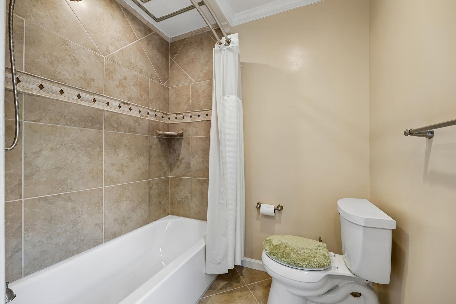 NORBECK ESTATES - Residential