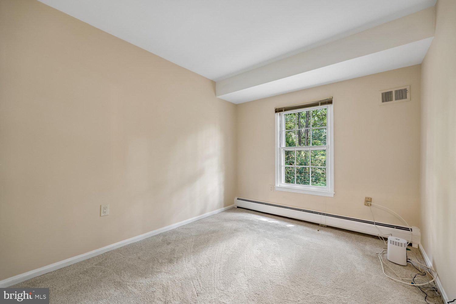 NORBECK ESTATES - Residential