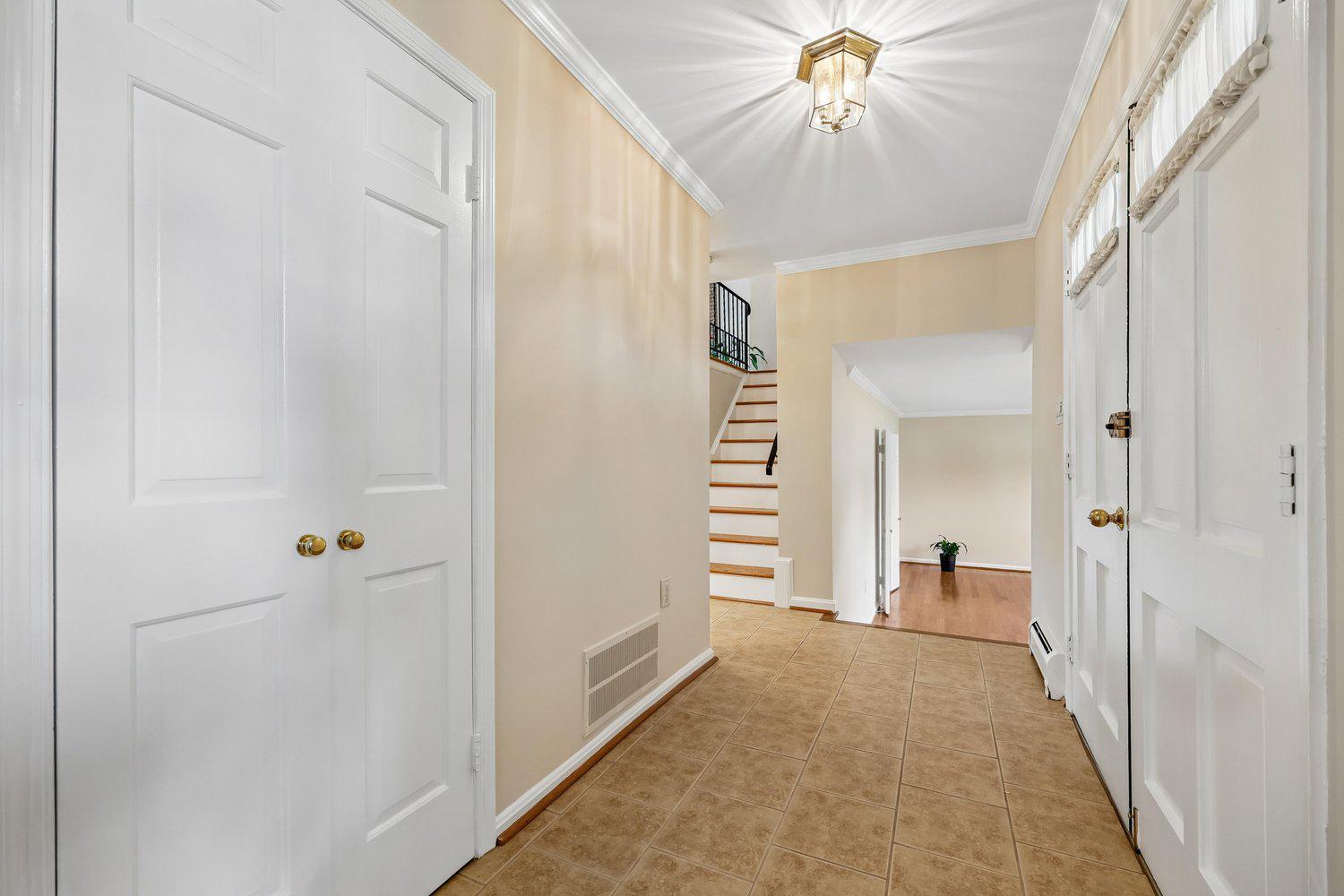 NORBECK ESTATES - Residential