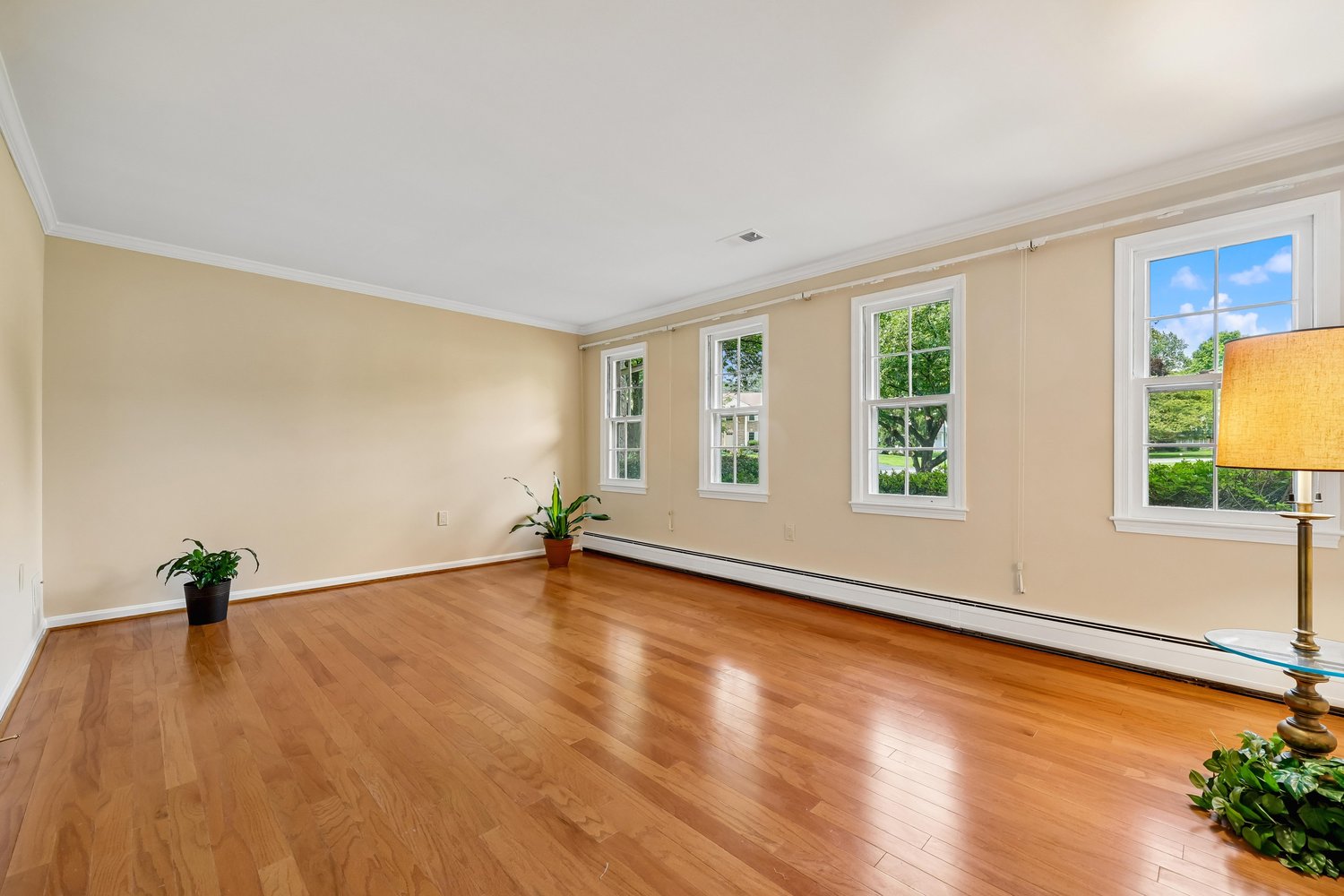 NORBECK ESTATES - Residential