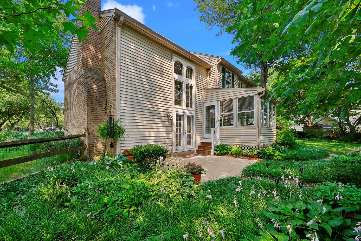 NORBECK ESTATES - Residential