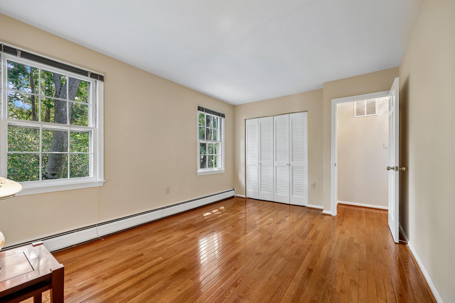 NORBECK ESTATES - Residential