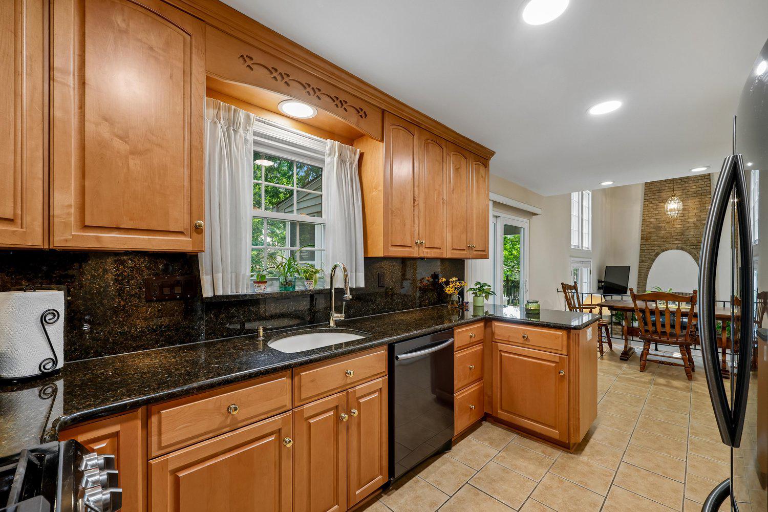 NORBECK ESTATES - Residential