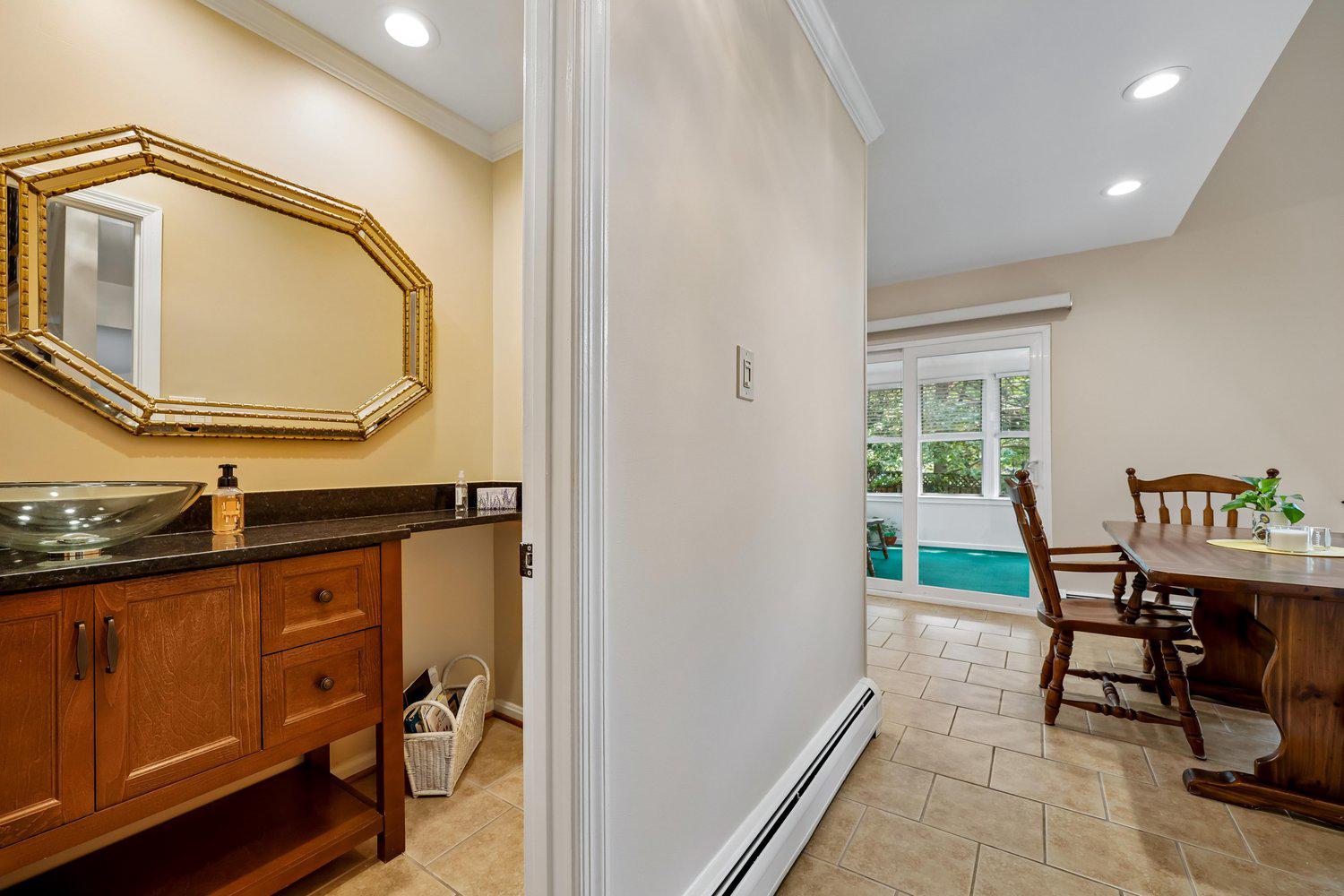 NORBECK ESTATES - Residential