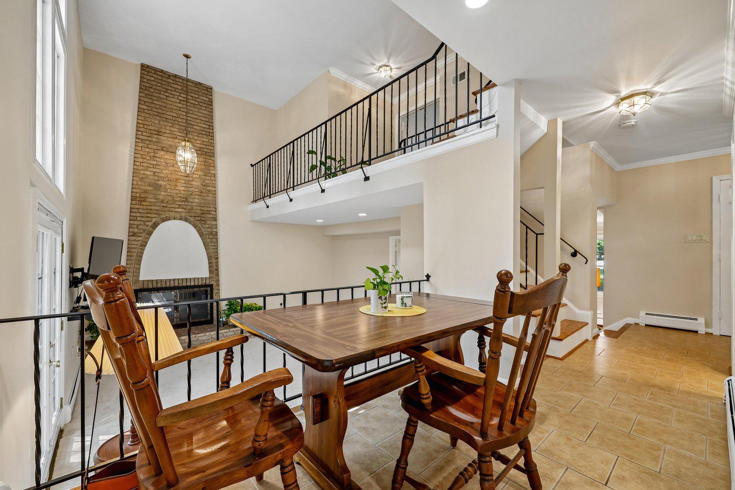 NORBECK ESTATES - Residential