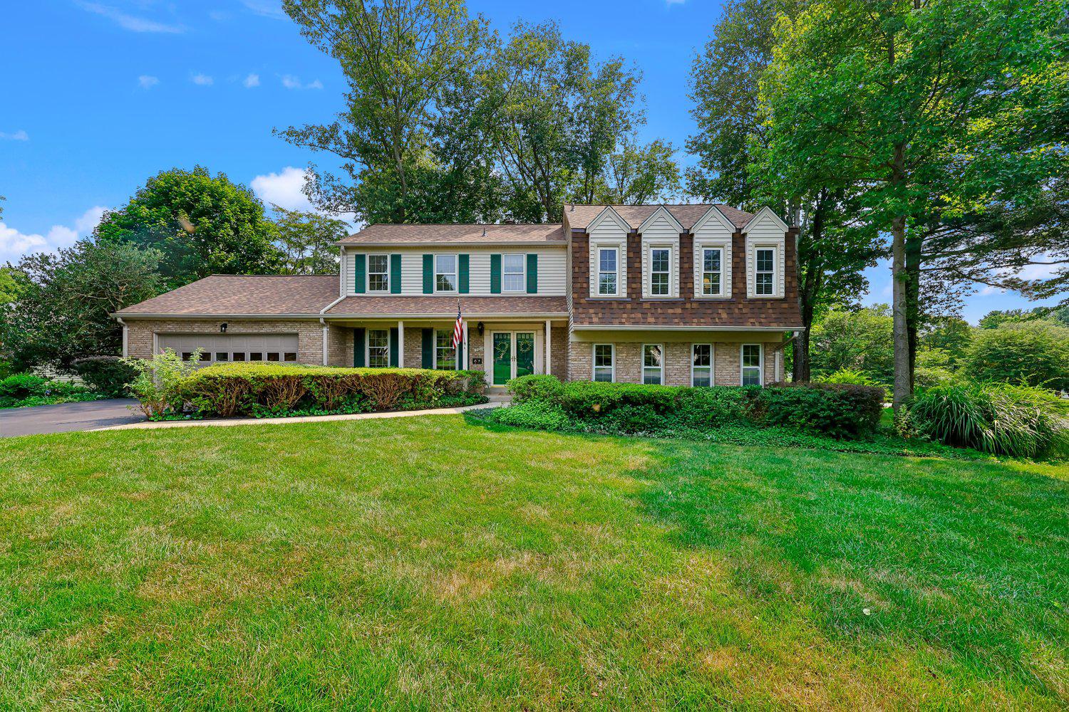 NORBECK ESTATES - Residential