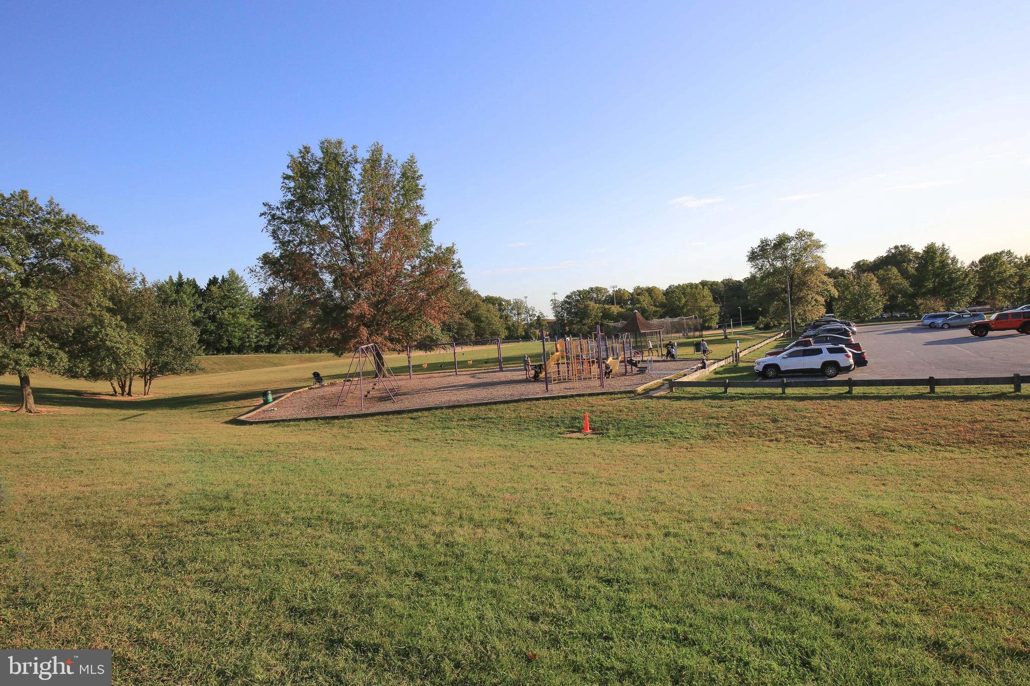 PINEY ORCHARD - Residential
