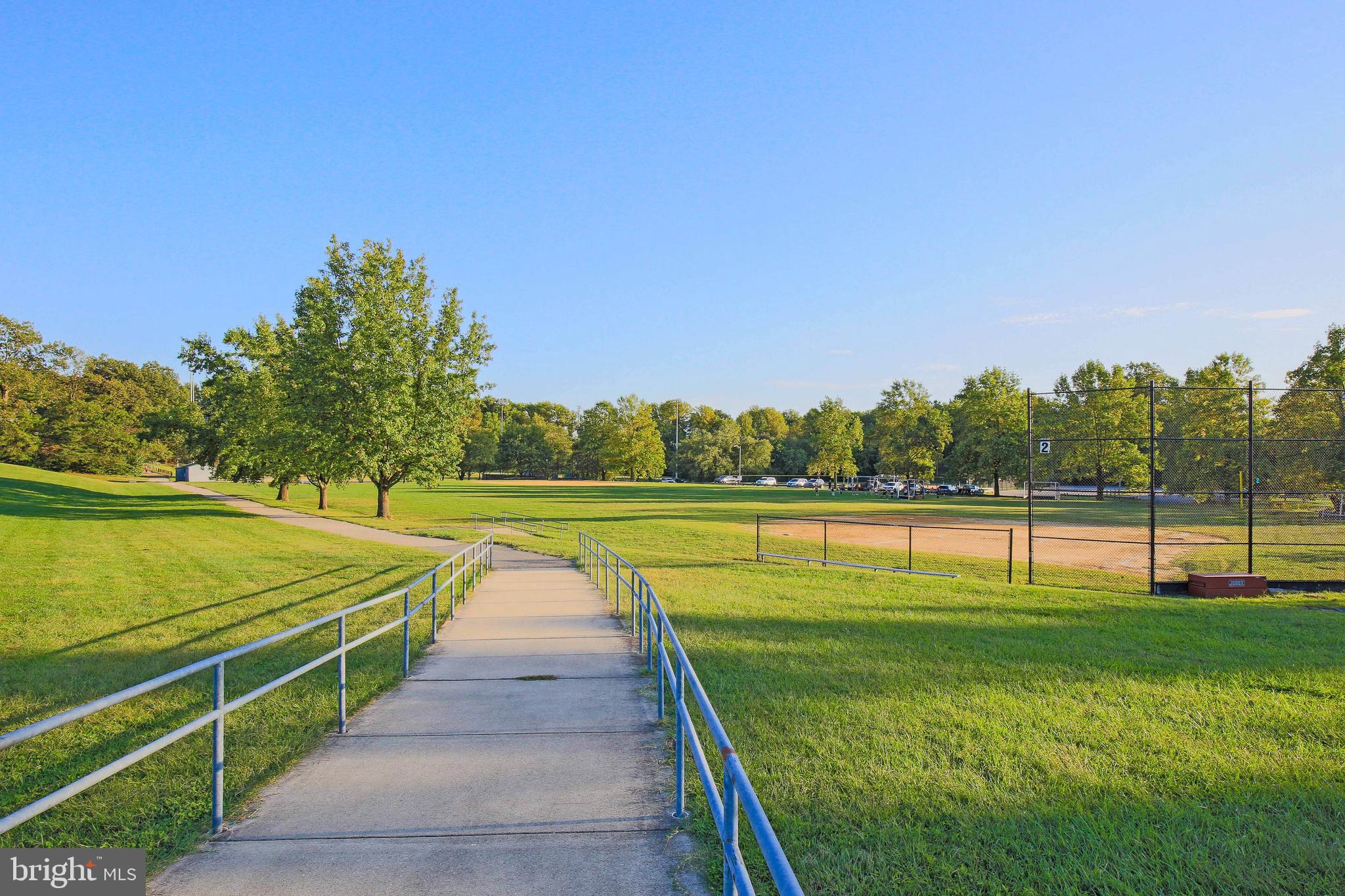 PINEY ORCHARD - Residential
