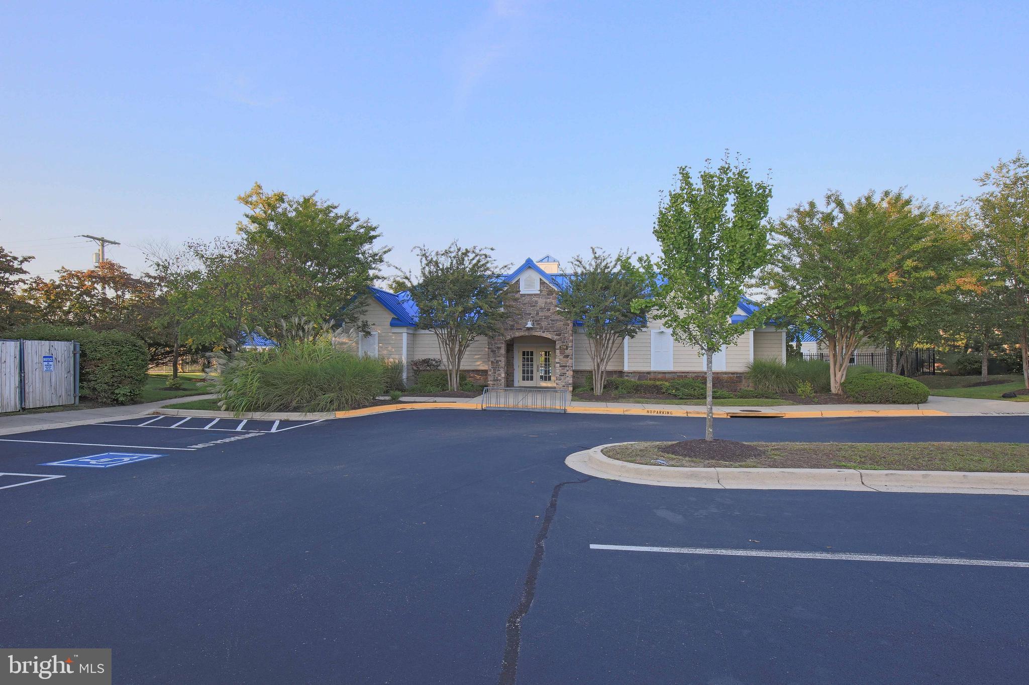 PINEY ORCHARD - Residential