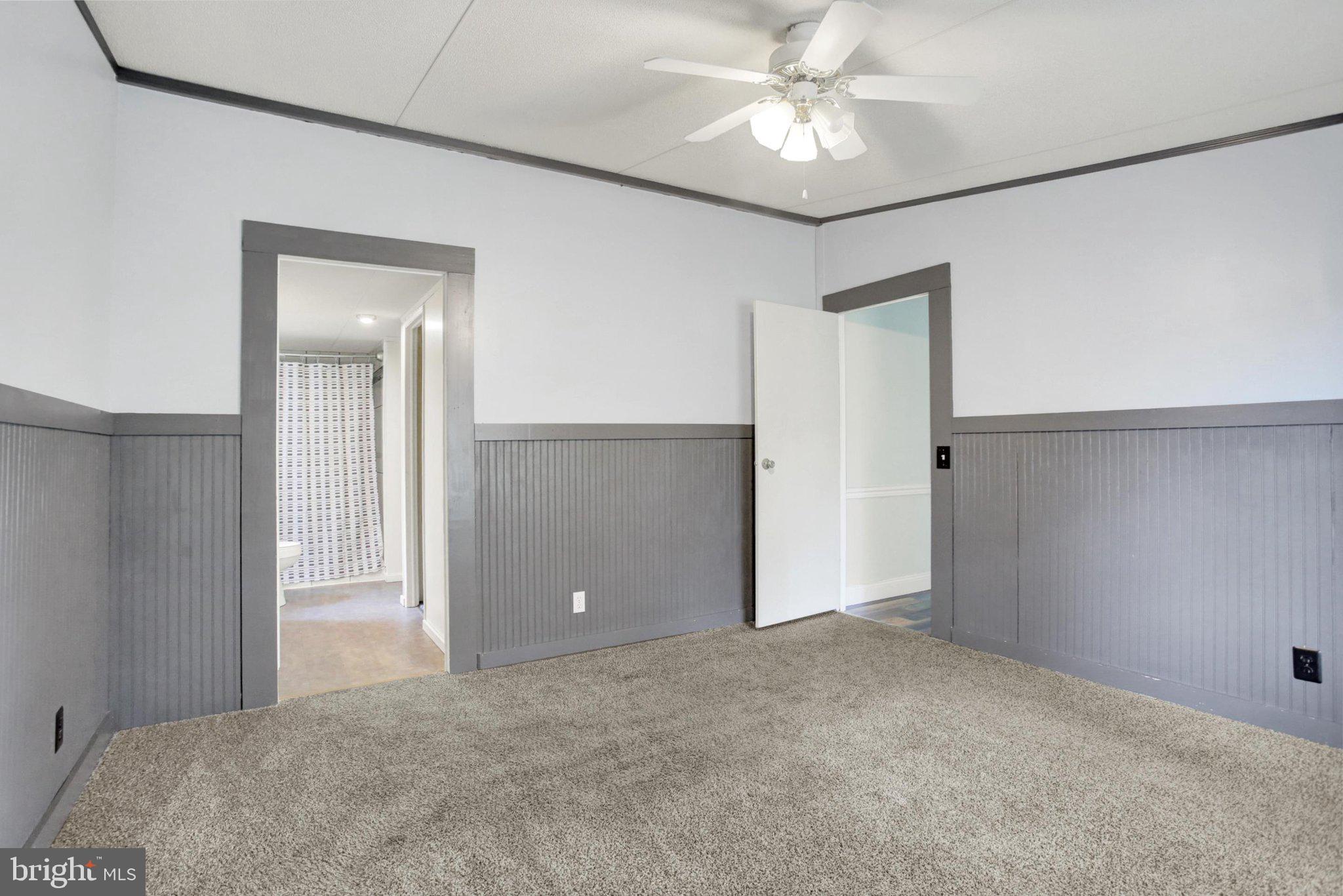 SOUTH MOUNTAIN - Residential