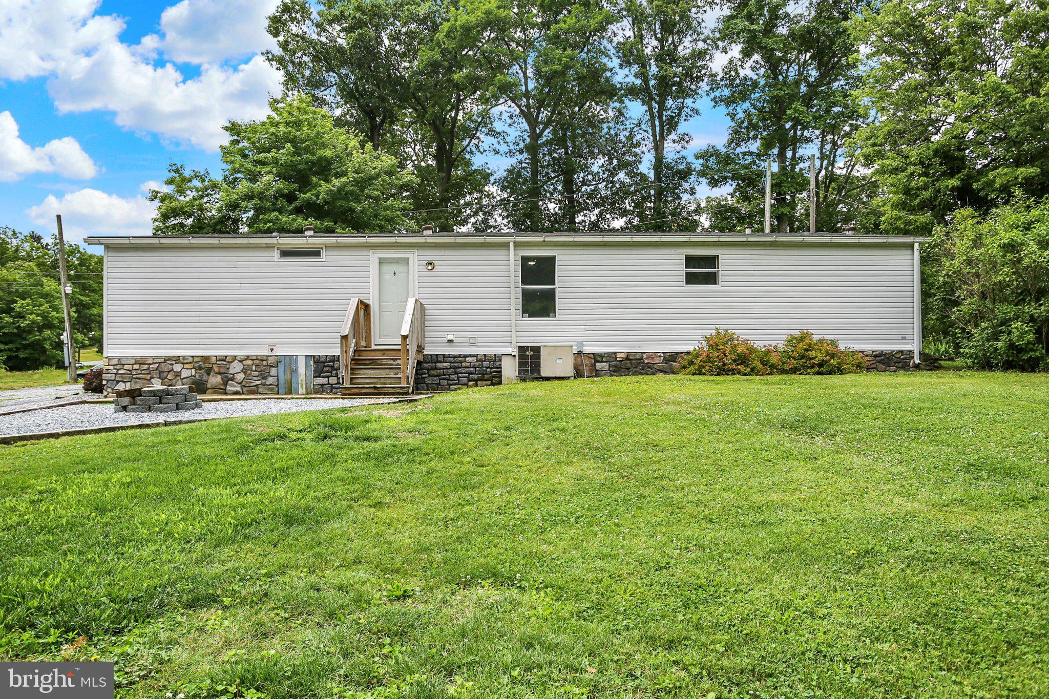 SOUTH MOUNTAIN - Residential