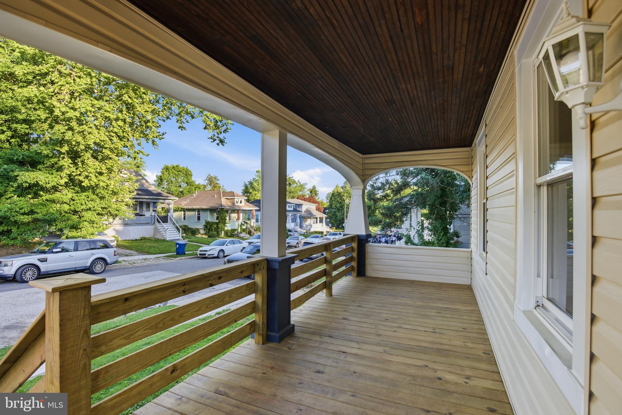 HAMILTON HILLS - Residential