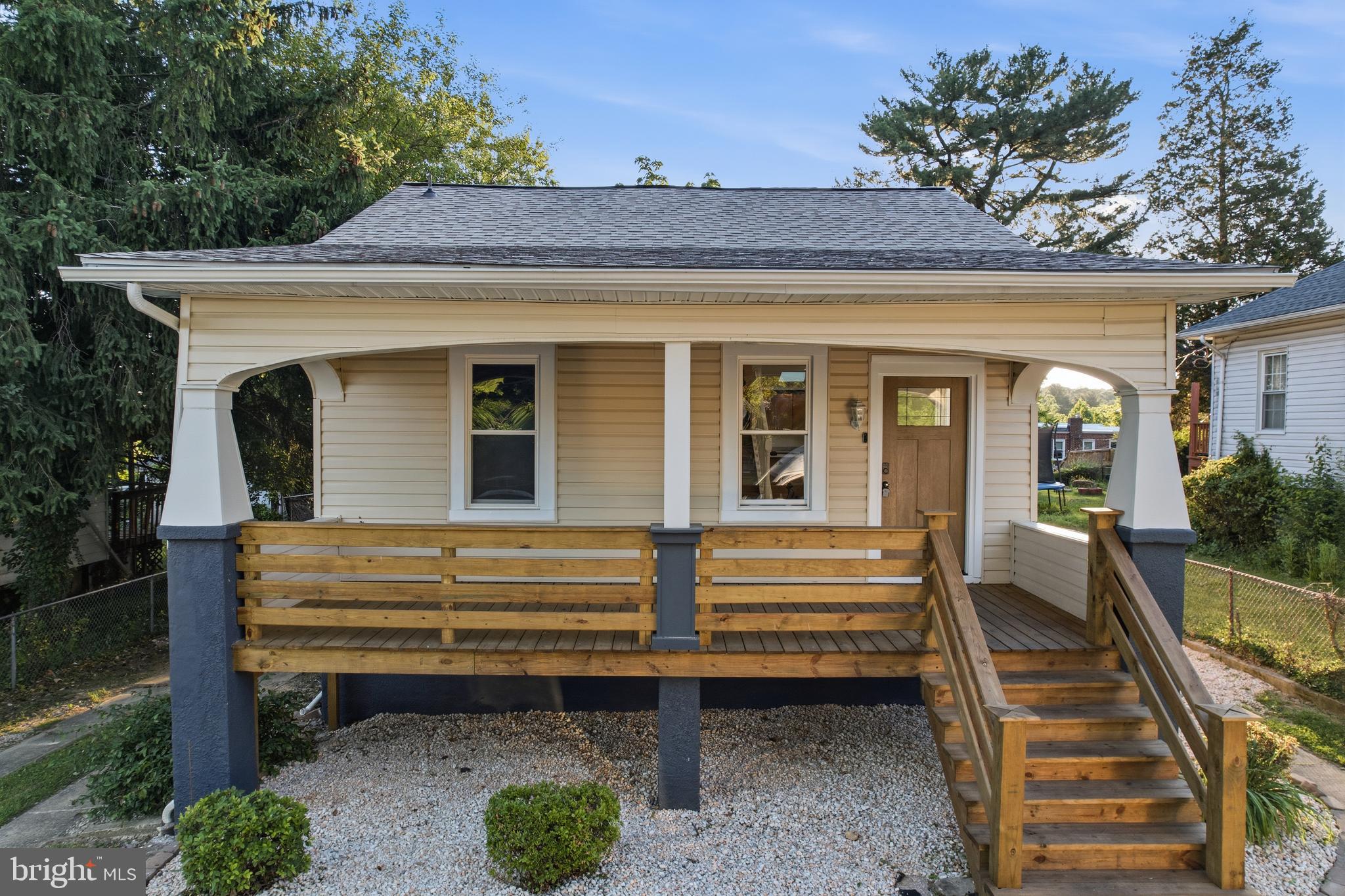 HAMILTON HILLS - Residential