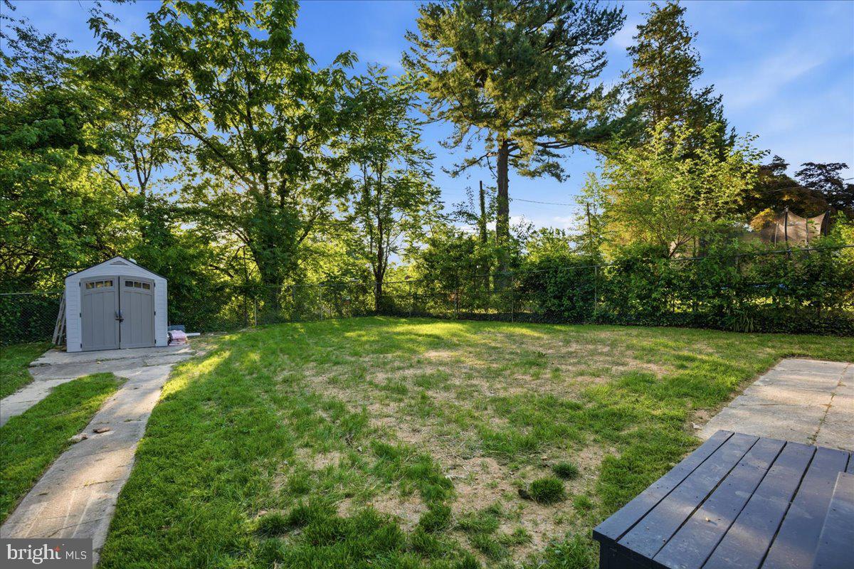 HAMILTON HILLS - Residential