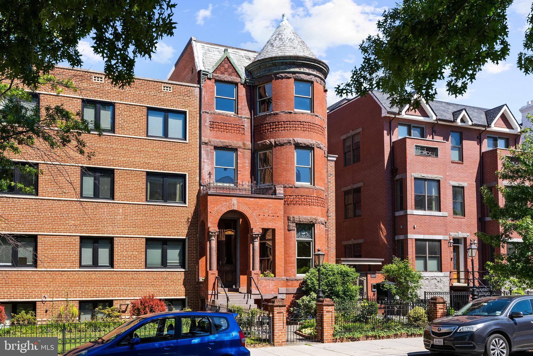 LOGAN CIRCLE - Residential