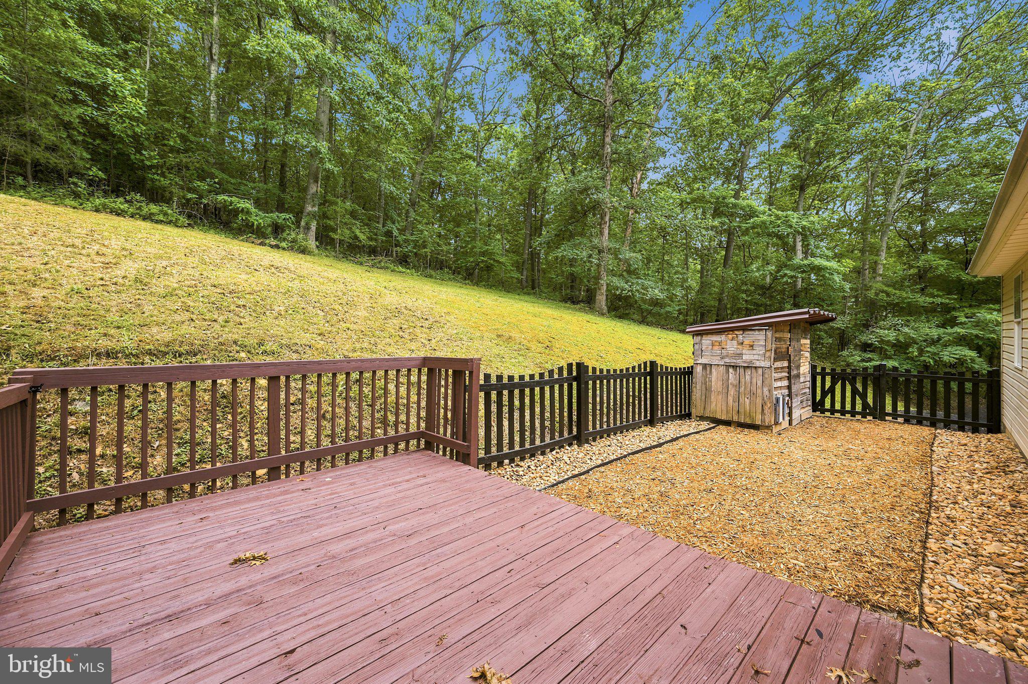 APPLE MT LAKE - Residential