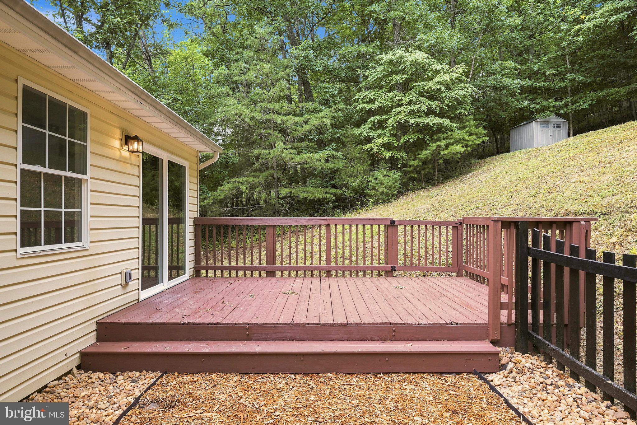APPLE MT LAKE - Residential