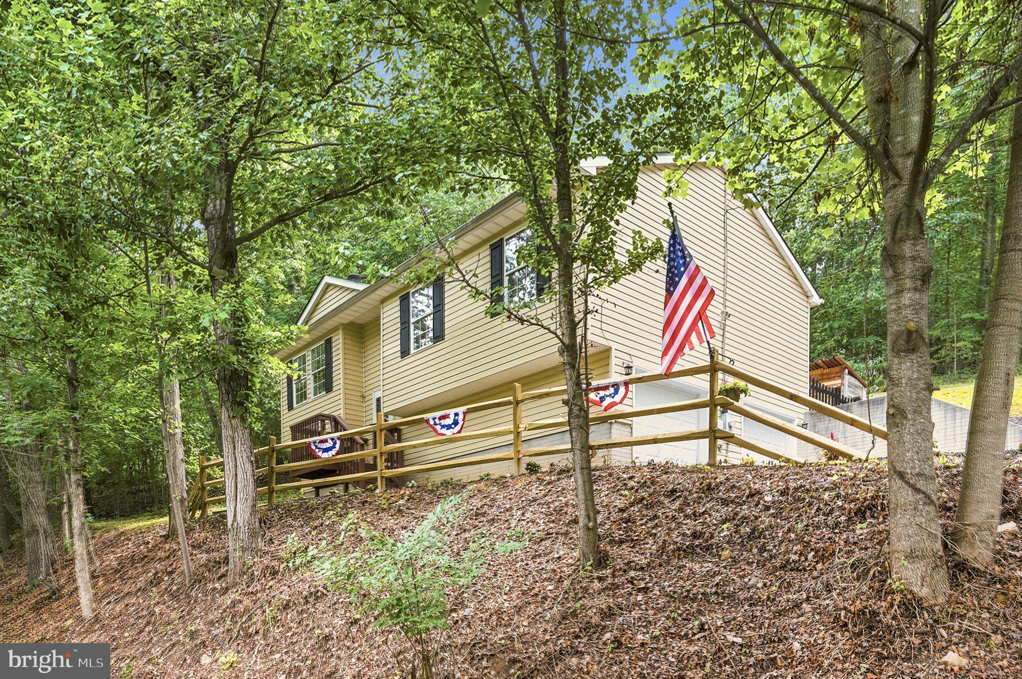 APPLE MT LAKE - Residential